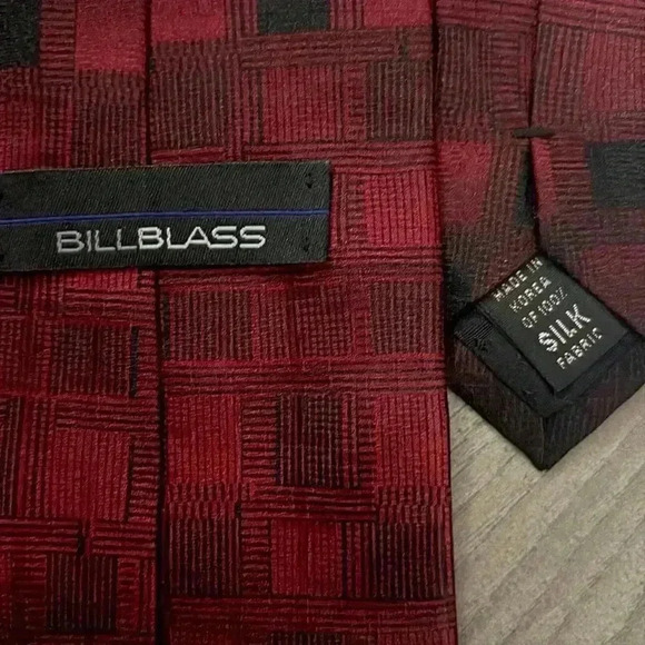 Bill Blass 100% Silk Men’s Ties. Made in Korea. Made in Costa Rica - Picture 5 of 6